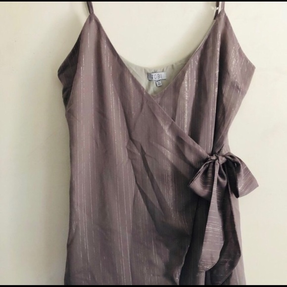 Tobi chiffon silver wrap dress size xs - Picture 4 of 7